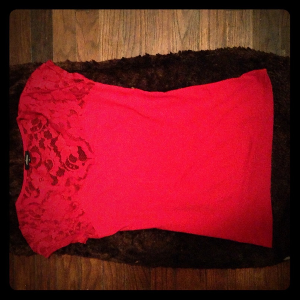 Red Lace Topped Dress Shirt - Fitted 😘