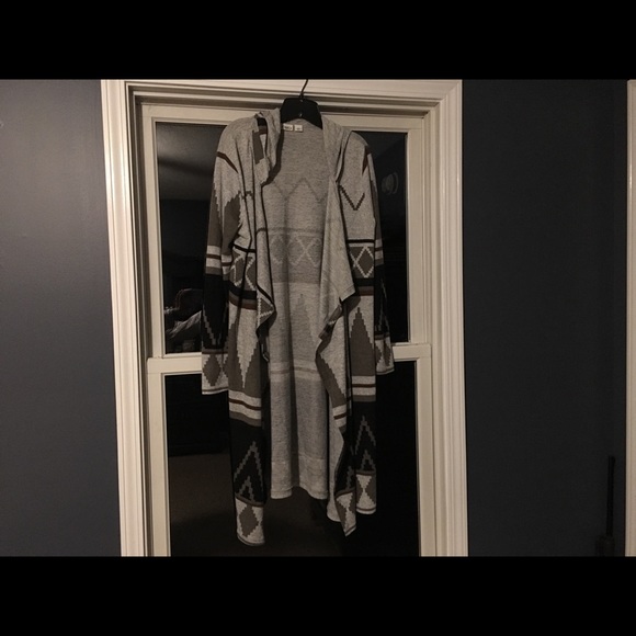 Cato Jackets & Blazers - Cato Sweater Cardigan/Poncho