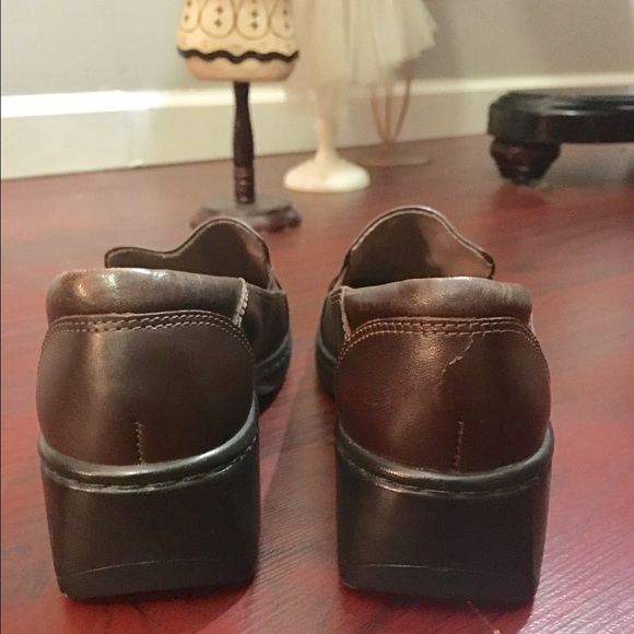 PRICE DROP $25 CLARKS MAY POPPY SHOES - Picture 4 of 4