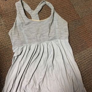 gray lululemon tank top