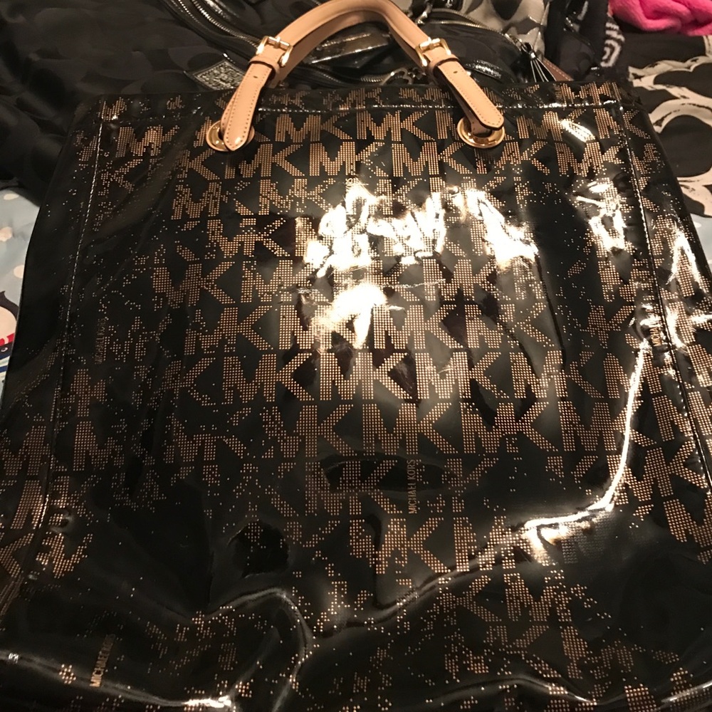 Mk shoulder bag
