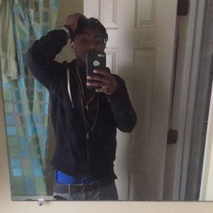 Meet your Posher, Devante