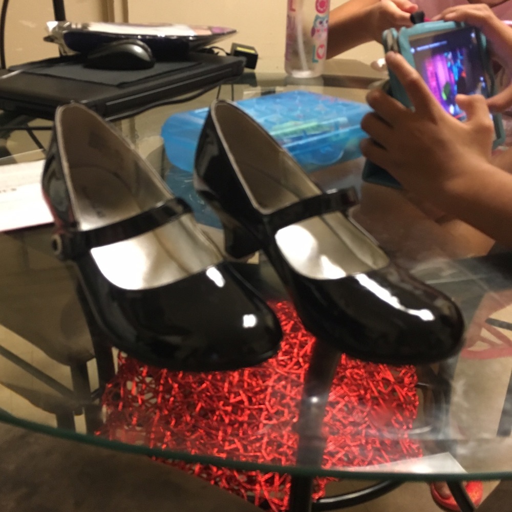 Girl Shoes