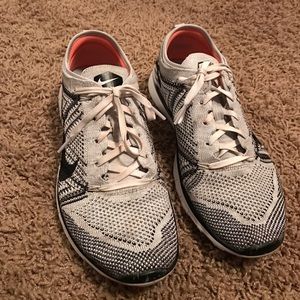 Nike Fly Knit Free 5.0