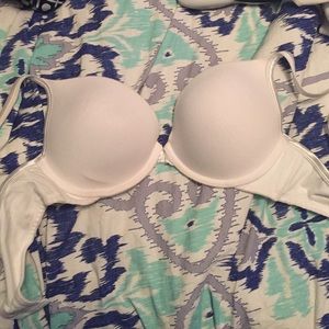 40C bra 🎉sale🎉