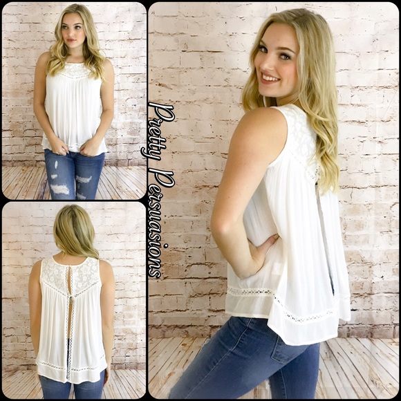 SALE‼️ NWT White Lace Trim Sleeveless Flowy Top - Picture 3 of 8