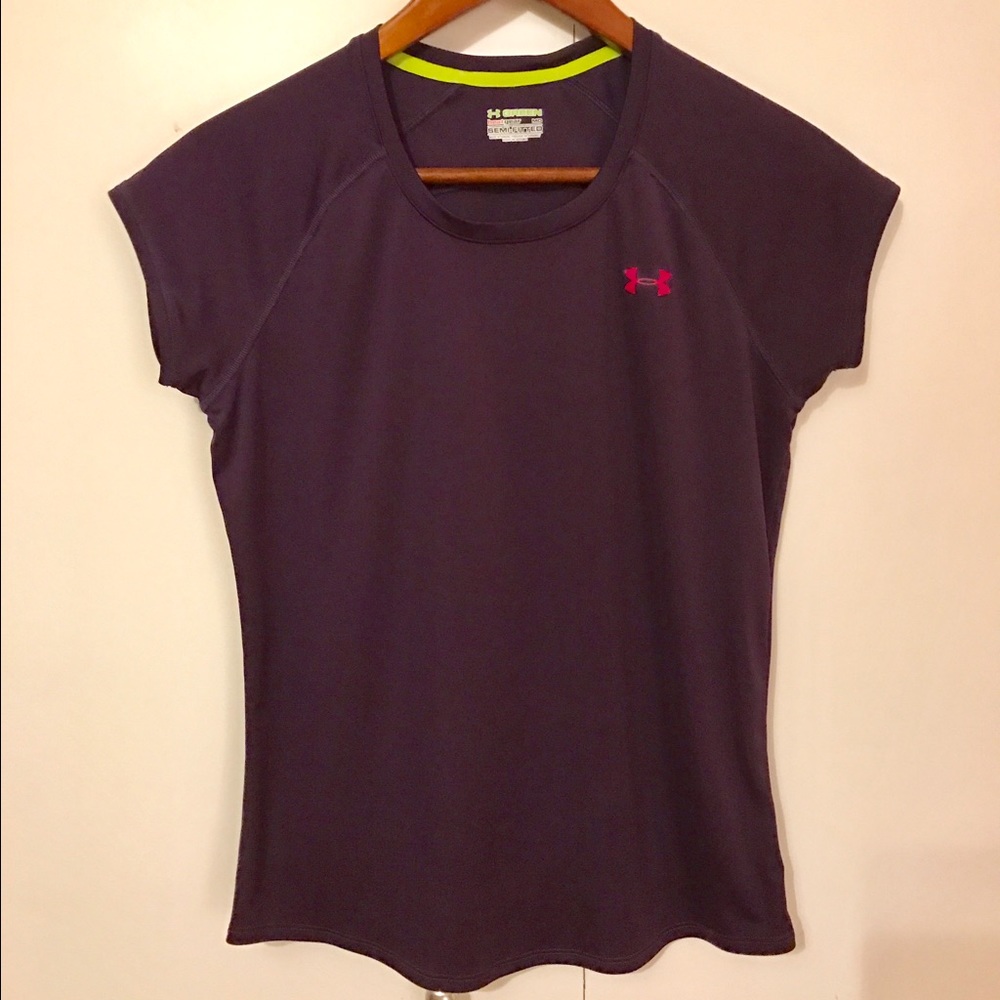 Under Armour Heat Gear top deep plum