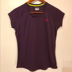 Under Armour Heat Gear top deep plum