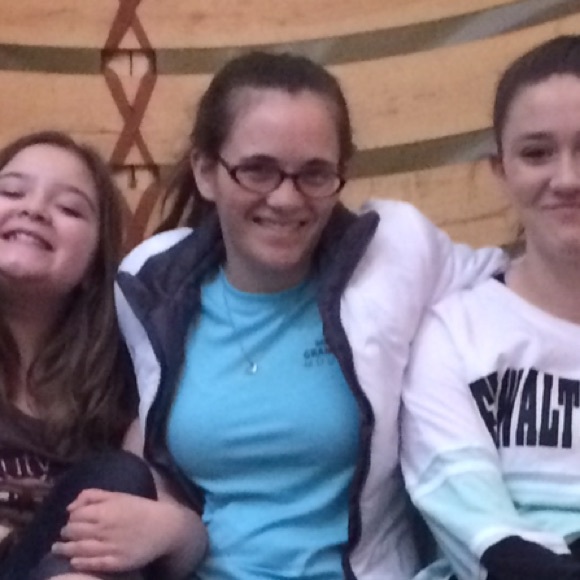 Meet your Posher, Shelby - Picture 1 of 1