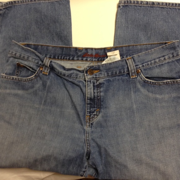 Eddie Bauer capris 14 - Picture 2 of 4