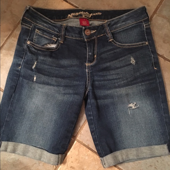 Arizona Co. Jean Shorts (hardly worn) - Picture 1 of 2
