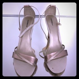 Express Heels