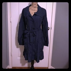 Nine West light jacket with ruffles