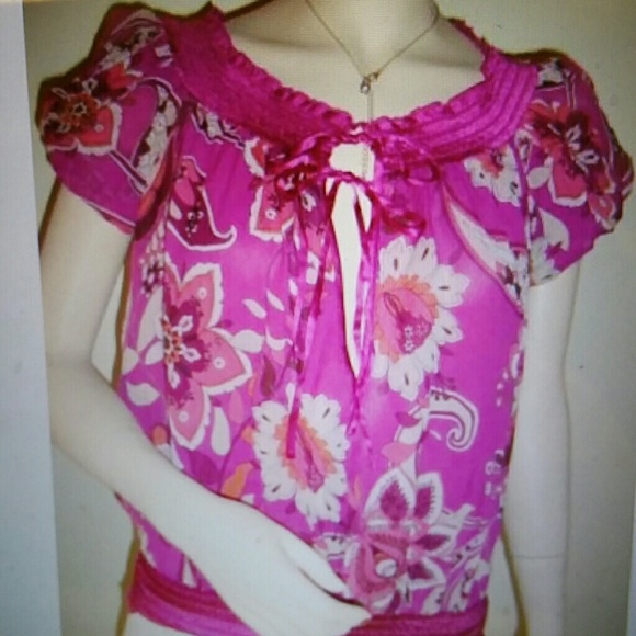 New Sara's a v neck top blouse - Picture 1 of 4