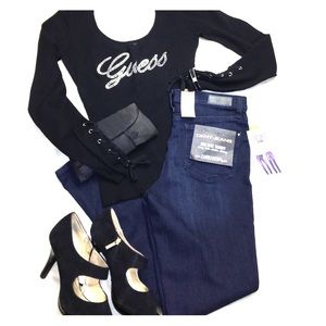 DKNY Mid Rise Skinny Soho Classic Jeans NWT