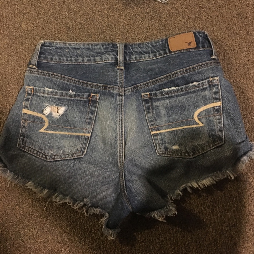 American eagle shorts size 4