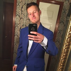 Meet your Posher, Cody