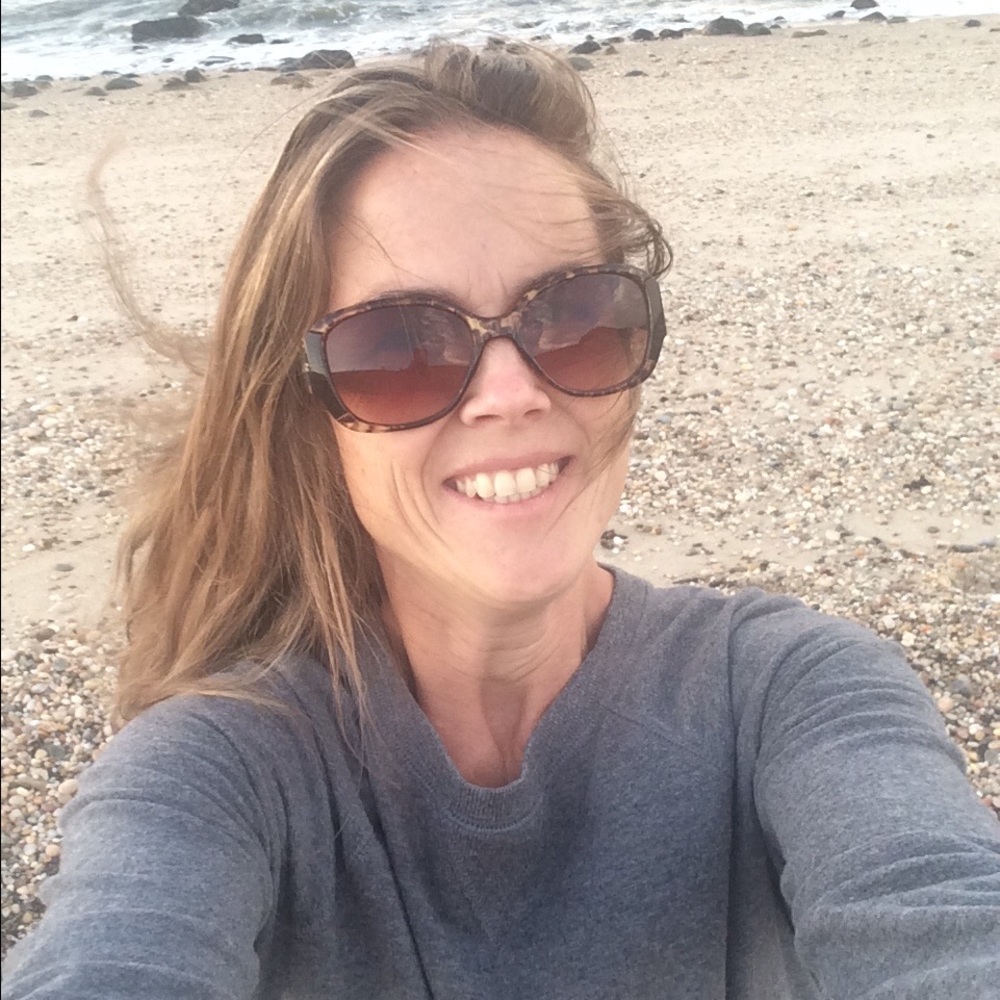 Meet your Posher, Amy