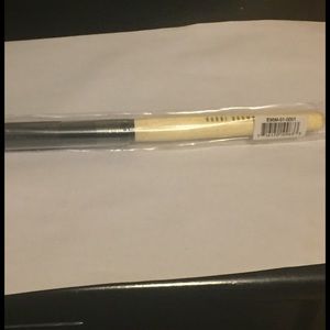 Bobbi brown sheer powder brush
