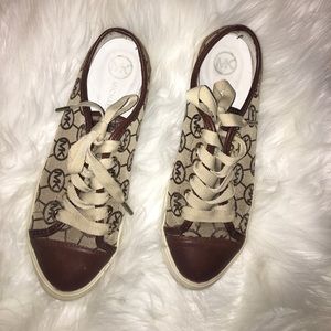 Michael Kors tennis shoes Sz 8 women's