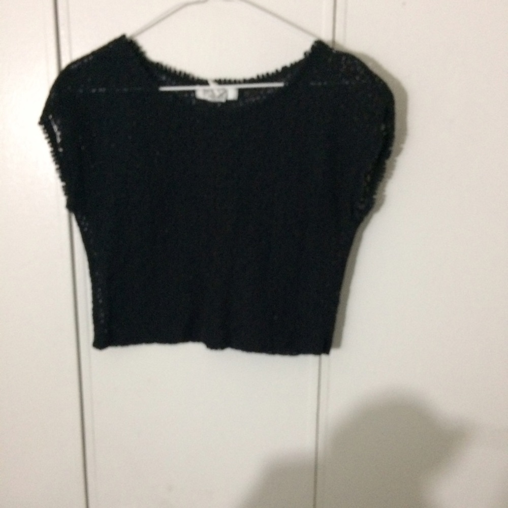 Black crop top