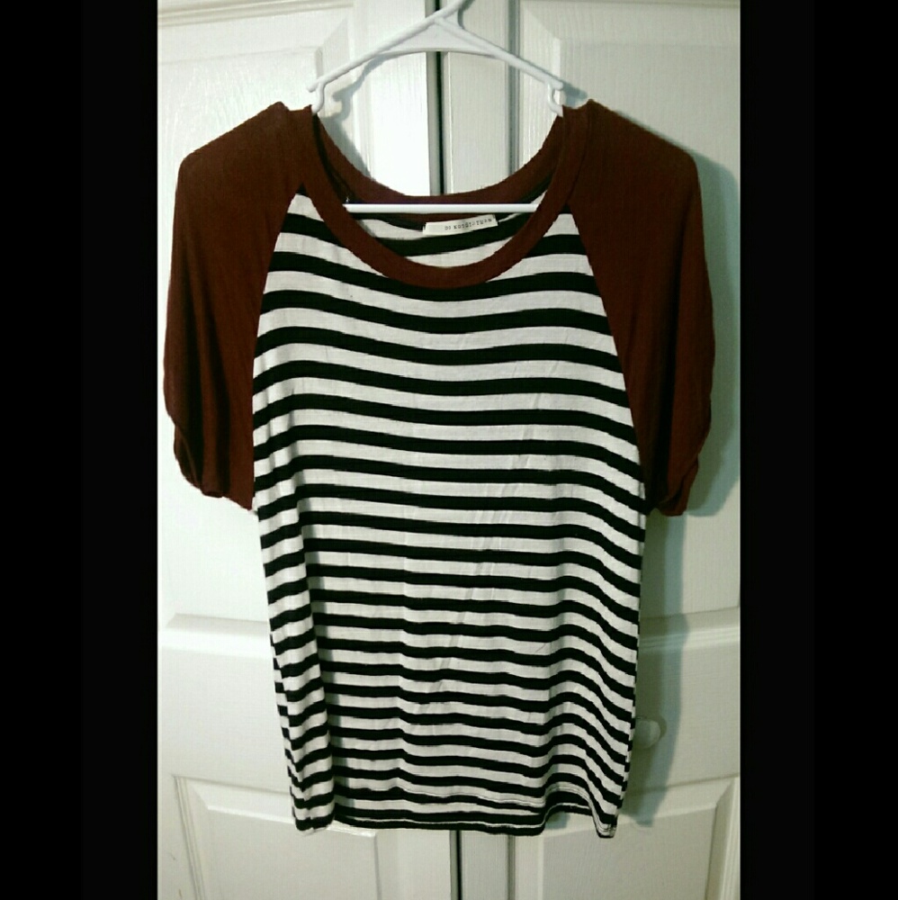 Super Cute Shirt (Burgundy)