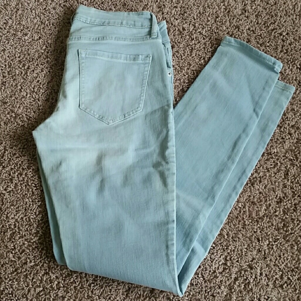 NWOT Rockstar Skinny Jeans