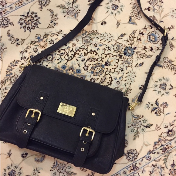 Medium size black over the shoulder bag - Picture 1 of 4