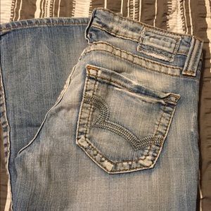 Size 28 short inseam Jeans