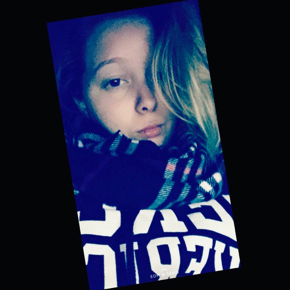 Meet your Posher, Shania