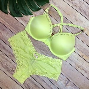 Victoria Secret Embellished Bra & Sexy Lacey Thong