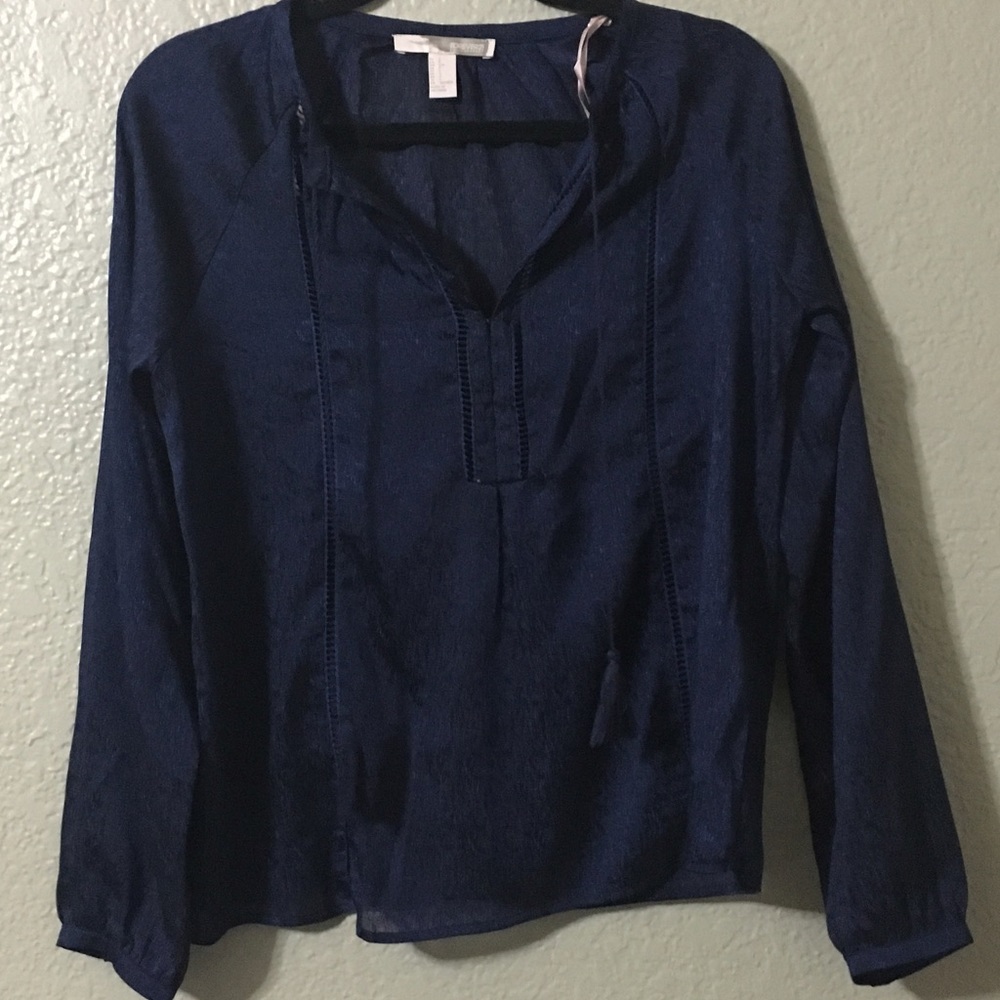 Navy blue tassel long sleeved shirt