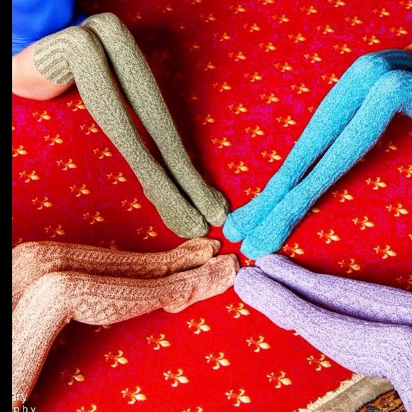 ❌SOLD❌Peony and Moss Cable Knit Thigh - Picture 3 of 8