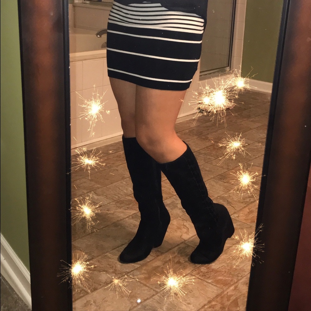 Women's Worthington Wedge Boots-Black. 👢