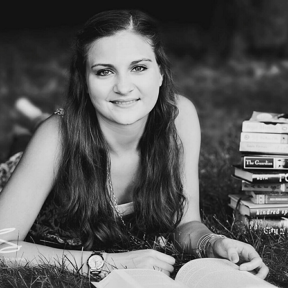 Meet your Posher, Alexandra