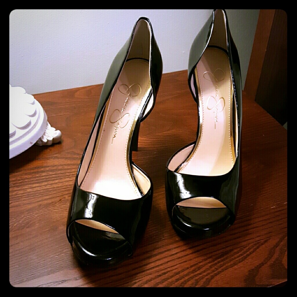 Brand new Jessica Simpson black high heel shoe's