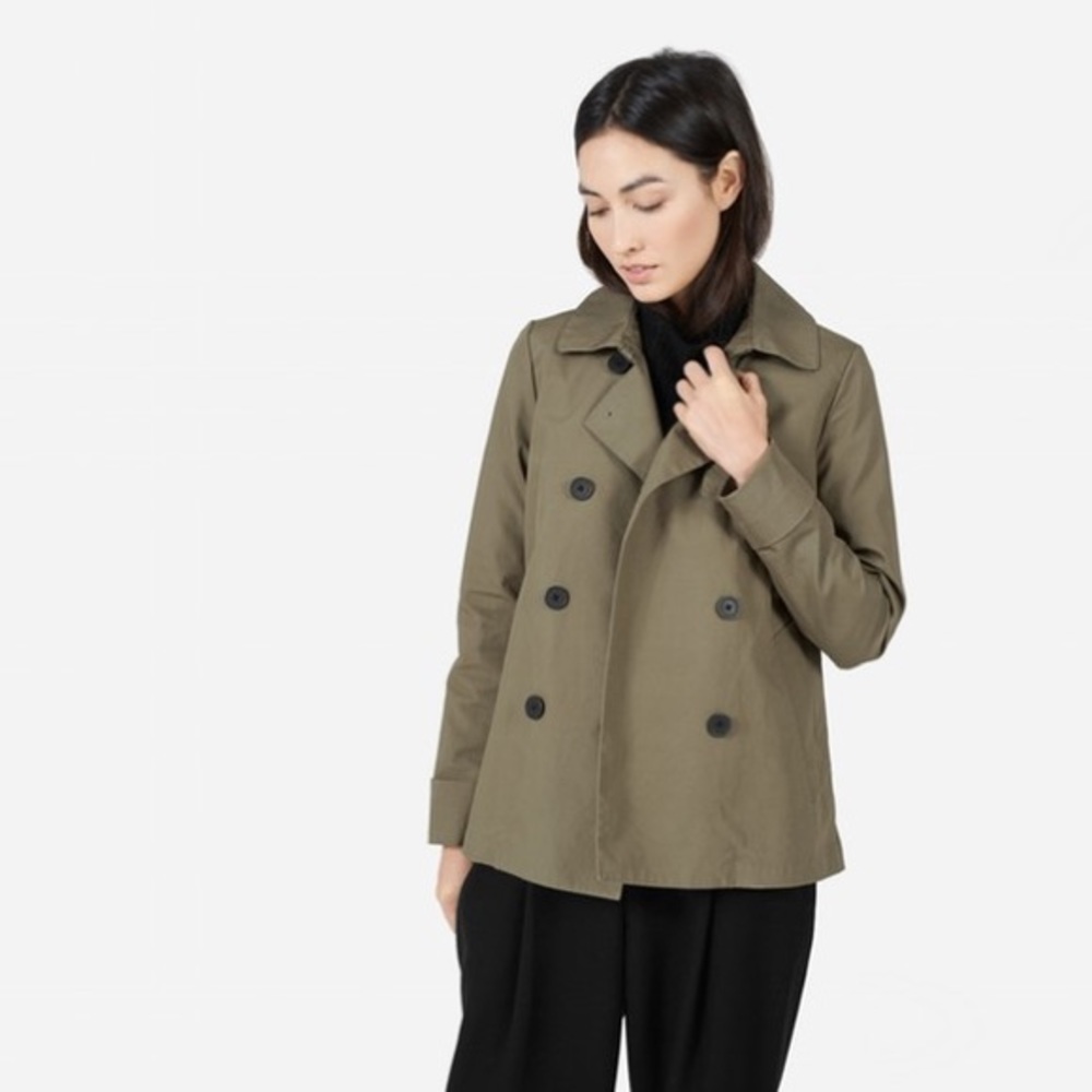 Everlane swing trench in sage