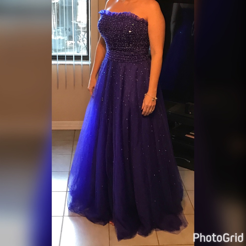 Prom dress