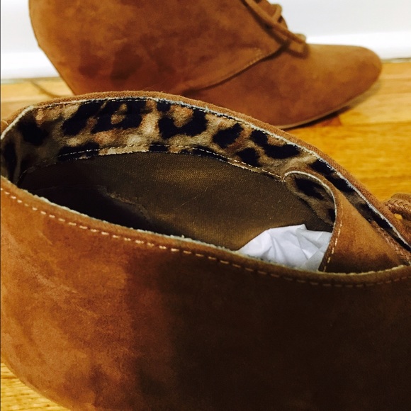 BRAND NEW qupid wedges - Picture 2 of 2