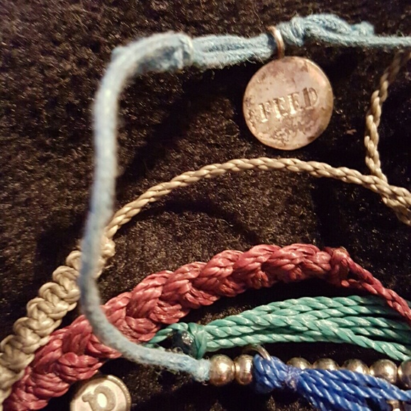 Stack of 4 colorful cotton bracelets - Picture 2 of 2