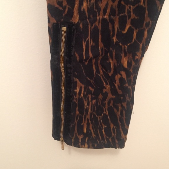 7 for all mankind cheetah pants