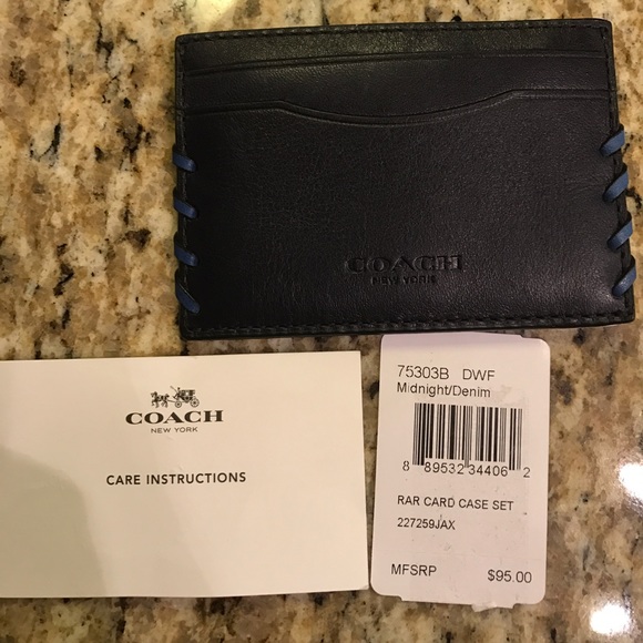 Men's Coach Leather Card Case - Picture 4 of 4