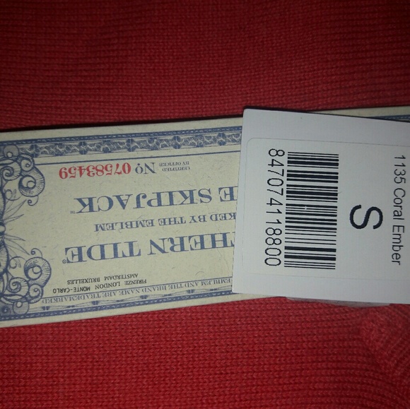 High V Neck Sweater - Picture 4 of 4