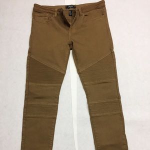 Forever 21 - Skinny fit Size 33