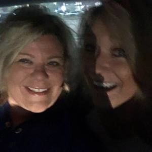 Meet your Posher, Dani