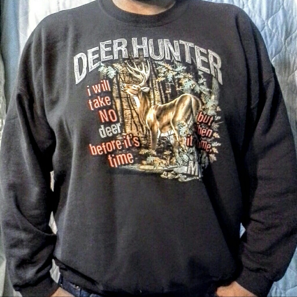 Men's 2XL pullover screen print sweat shirt