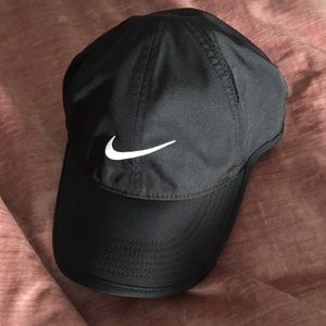 Brand new women's Nike hat