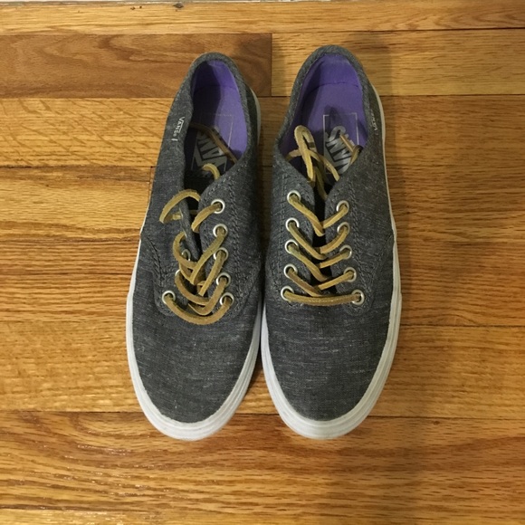 Grey vans with leather strings - Picture 2 of 3