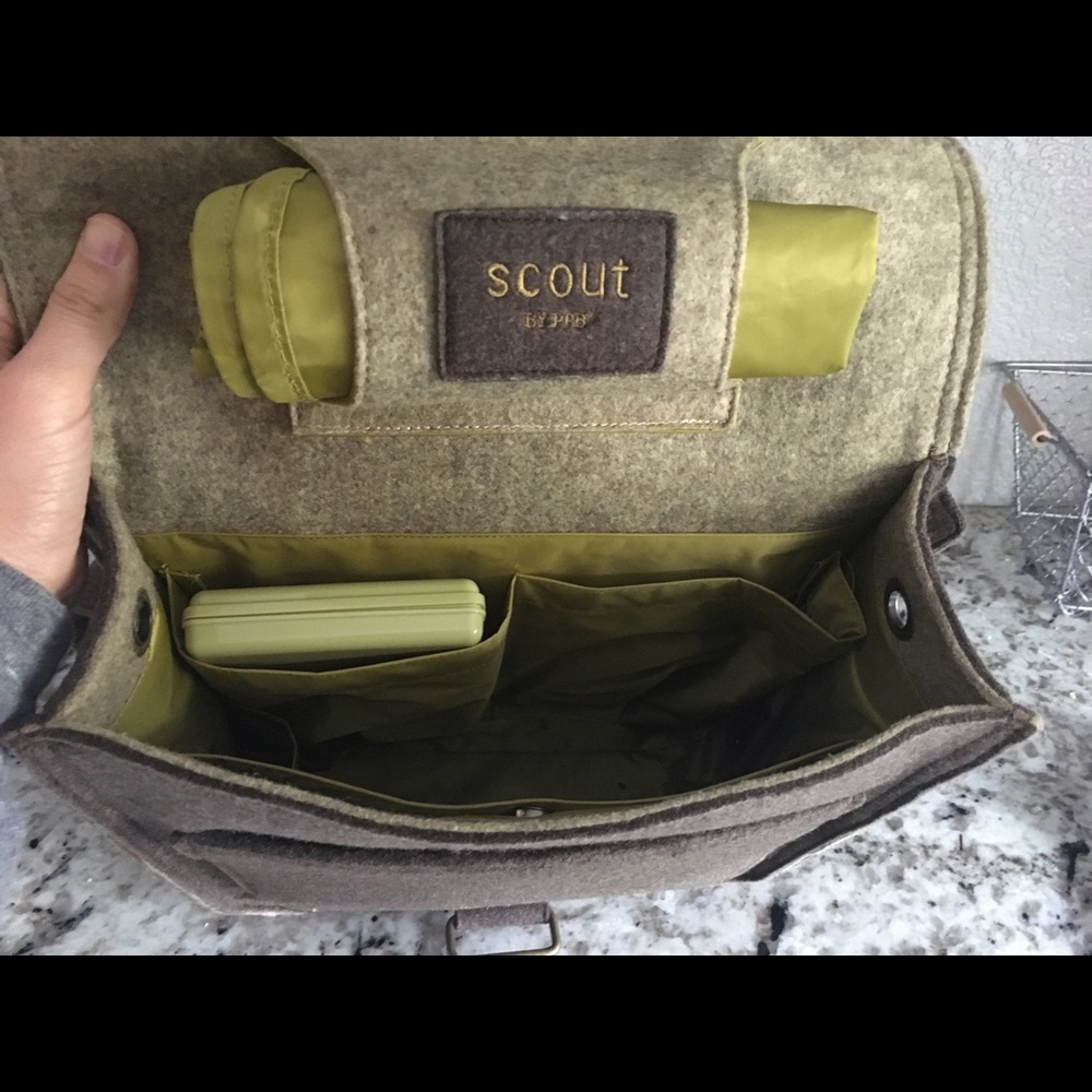 Petunia Pickle Bottom Scout Diaper Bag