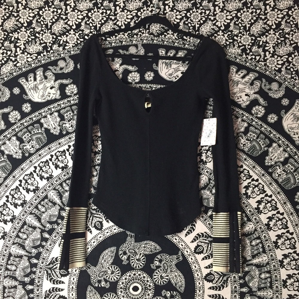 So so cute free people hard to find Henley